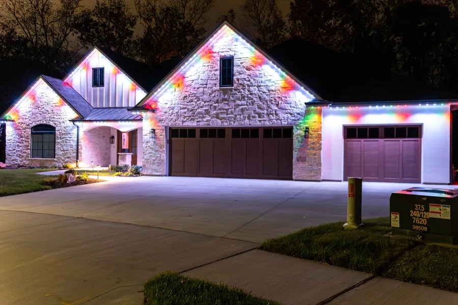 Permanent holiday red and white lighting